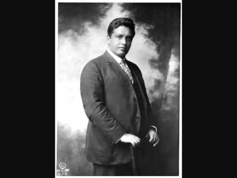 John McCormack - Little Town in the Ould County Do...