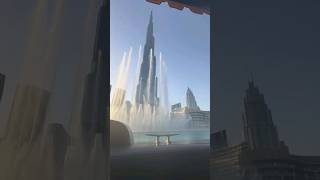 Burj Khalifa Dancing Fountains #shorts #Dubai Malls famous musical  Burj Khalifa fountain show 2024