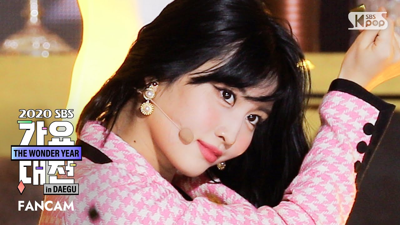2020 가요대전] 트와이스 모모 'Merry&Happy' (TWICE MOMO FanCam