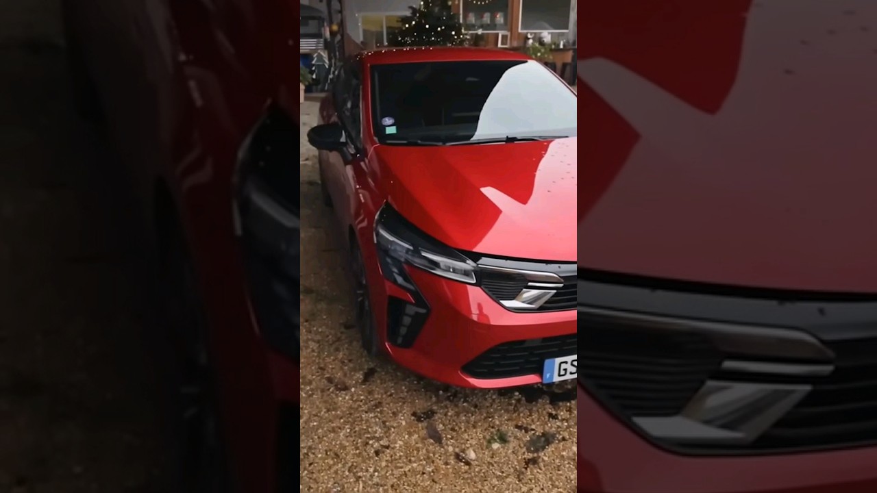 NON ! Ce n'est pas une CLIO... ?