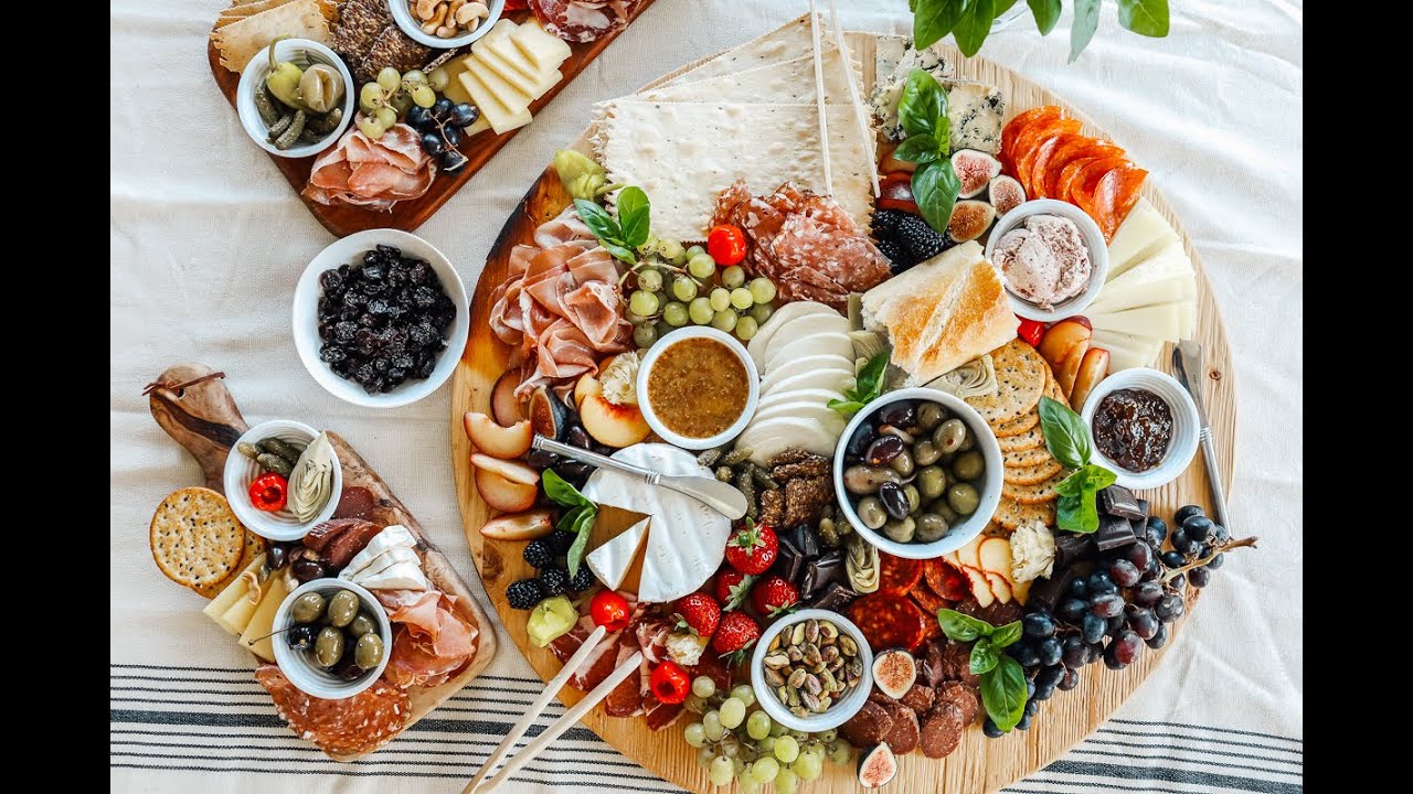 How to Craft the Perfect Charcuterie Board