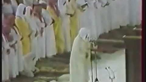 تلاوة خاشعة للشيخ علي جابر - رحمه الله - من الحرم المكي من سورة الشورى