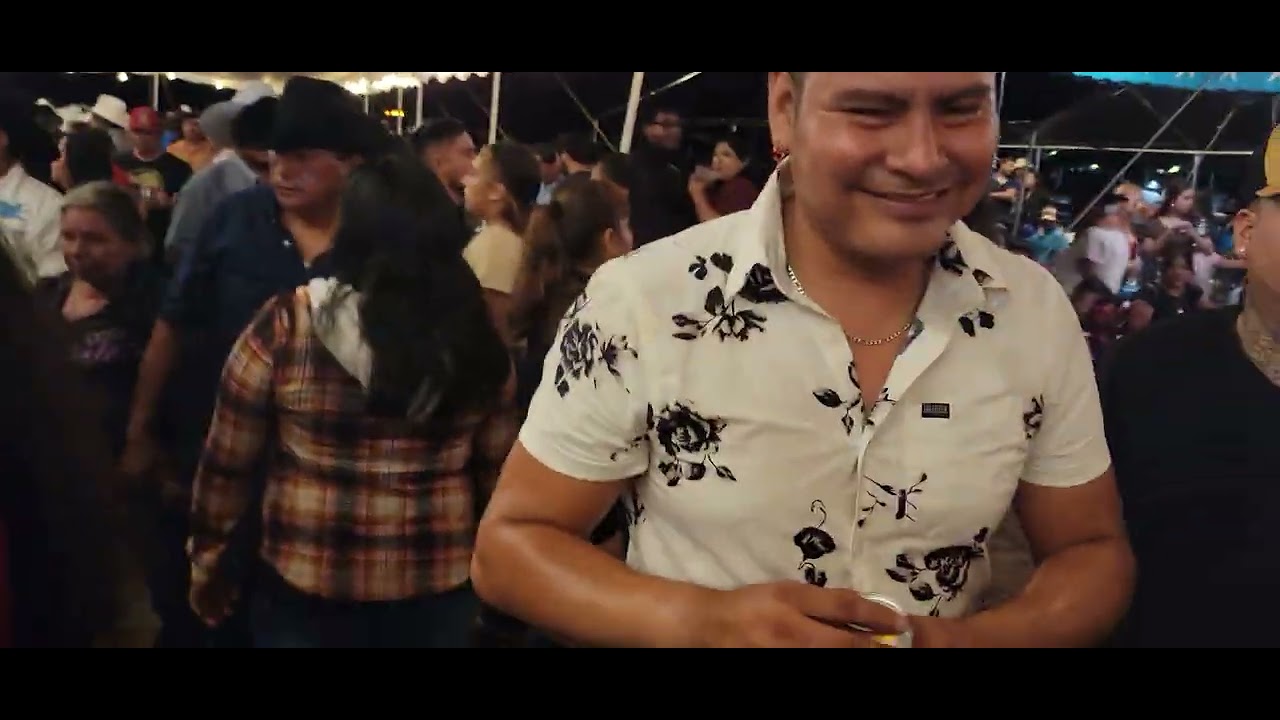 El Chiru Y Sus Amigos De Cienpre Al Millon YouTube