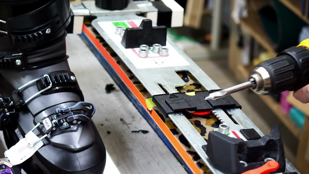 Step by step: mounting Marker Squire bindings (demonstration)