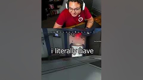 Couldn’t believe he was actually 1 shot #shorts #gaming #apexlegends #apexlegendsclips #funny