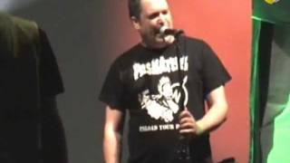 Vignette de la vidéo "KUD Idijoti & Atheist Rap - Ja sjećam se @ Opatijske Barufe 2011"