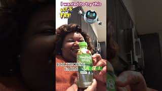 Jessica try’s bolthouse farm green smoothie for the first time