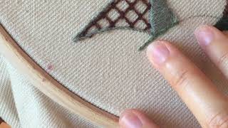 Embroidery Tutorial: Split Stitch - Straight and Along a Curved Line - Appleton Wool Crewel
