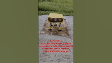 Precision approach path indicator (PAPI).