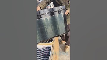 Mái ngói kiêm tấm pin năng lượng mặt trời luôn nhé.