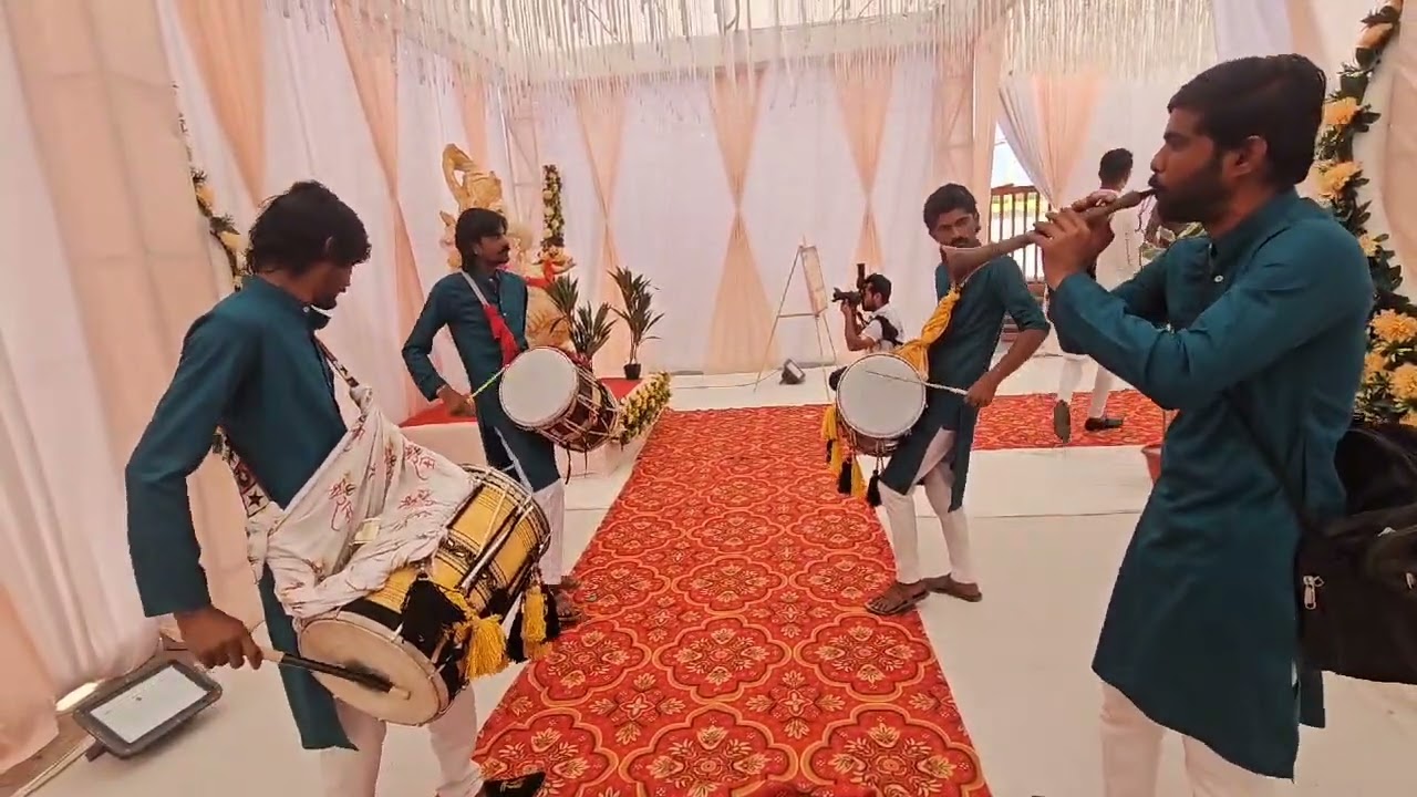 છેલાજી રે પાટણ થી પટોળા  song dhol sahenai play by Natkhat dholi group