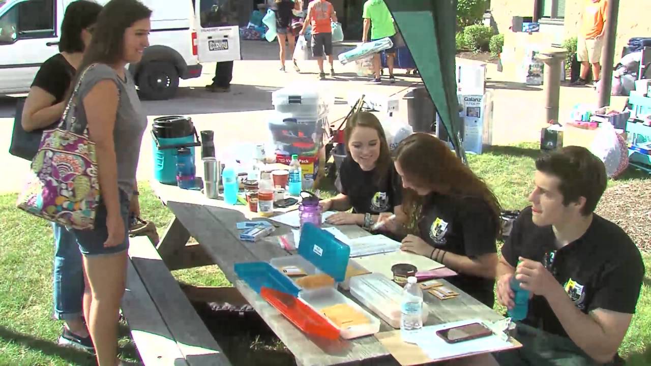 Mercyhurst Move In Day 2016 YouTube