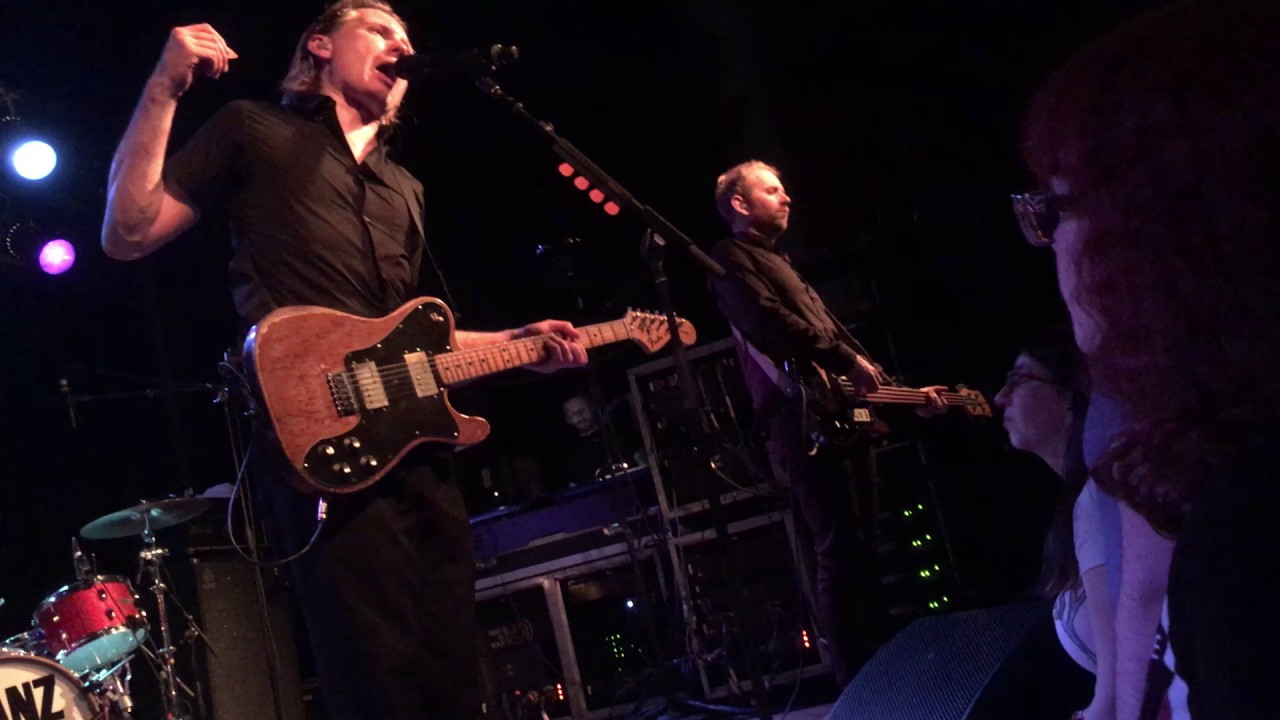 Franz Ferdinand Walk Away (Northampton 682017) YouTube