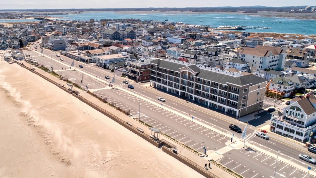 83 Ocean Boulevard Hampton, NH