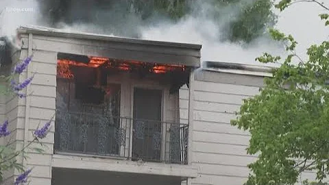 2 treated for smoke inhalation after 4-alarm fire at Galleria-area apartment complex