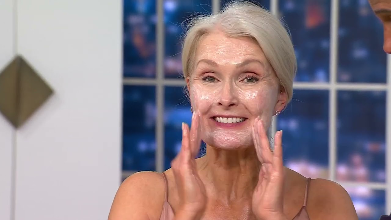 Loved01 Daily Love 4-Piece Skincare Gift Set on QVC