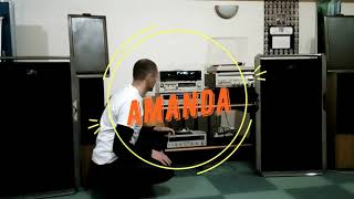 Sheet Control speakers: Mescalito vs Amanda