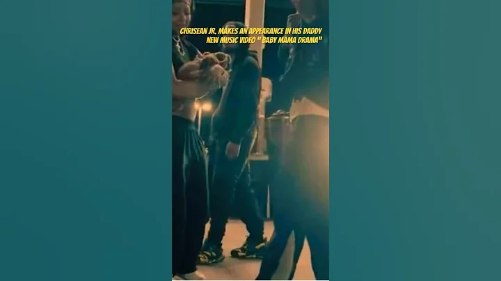 #Chrisean enjoying family time w/ #blueface 😩😭Wasn’t she crying and cancelling Blueface last week