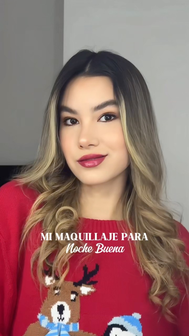 Mi Maquillaje para Noche Buena ❤️ #navidad #makeup  #anaemilia