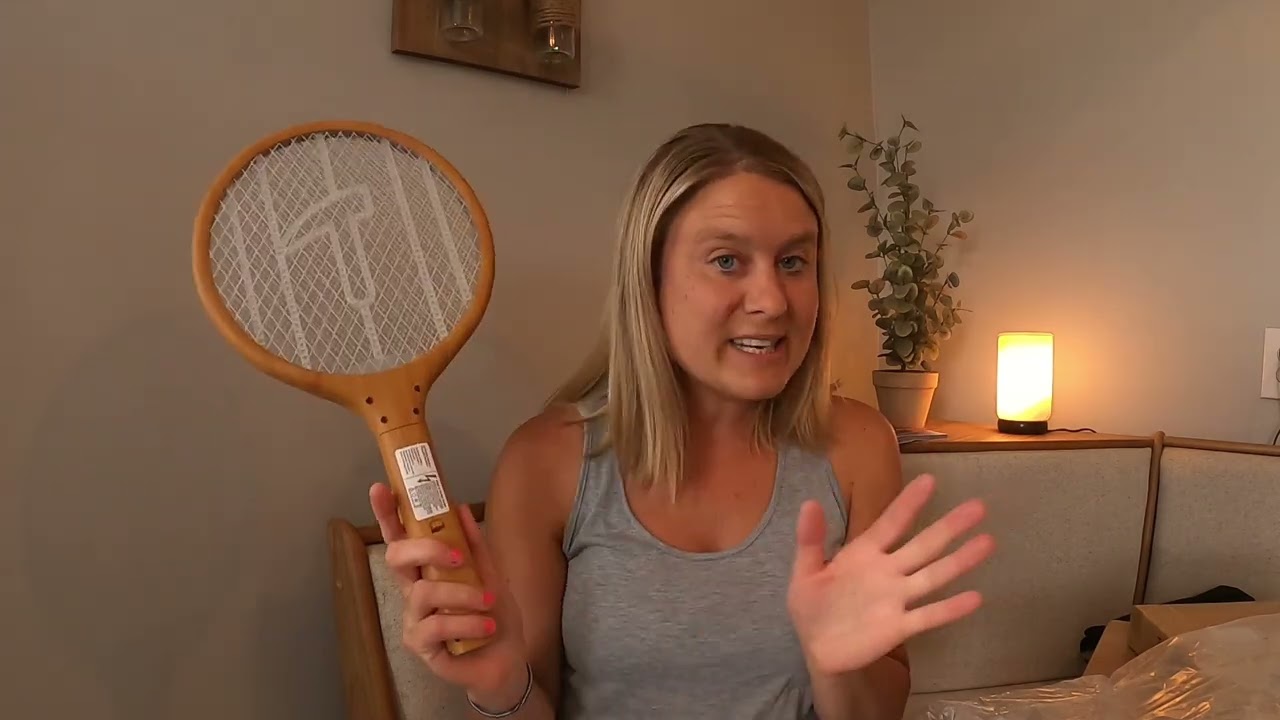 Endbug Electric Fly Swatter Racket, Hangable Mosquito Zapper, 3000V Handheld Bug Zapper Racket, Ligh