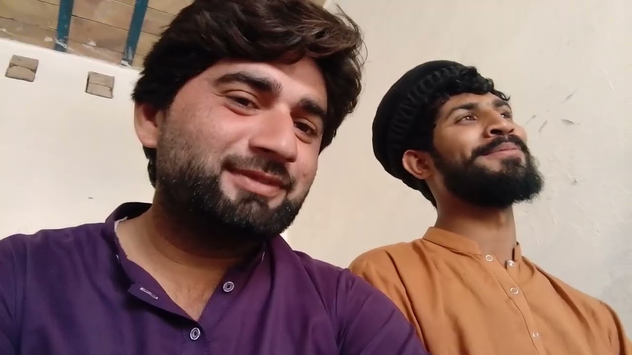 دوستوں کے ساتھ 