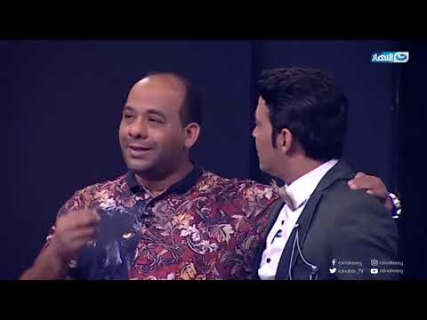 نجوم النادي الأهلي وليد صلاح الدين وخالد بيبوبيشاركوا عرسان