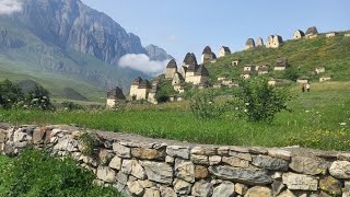 Дзивгис. Старая крепость. 12 век. Северная Осетия.