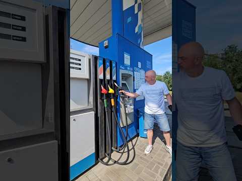 Заправка Газпром без кассира. Полностью автономная. #заправка #газпром #автономность #дизель #2025