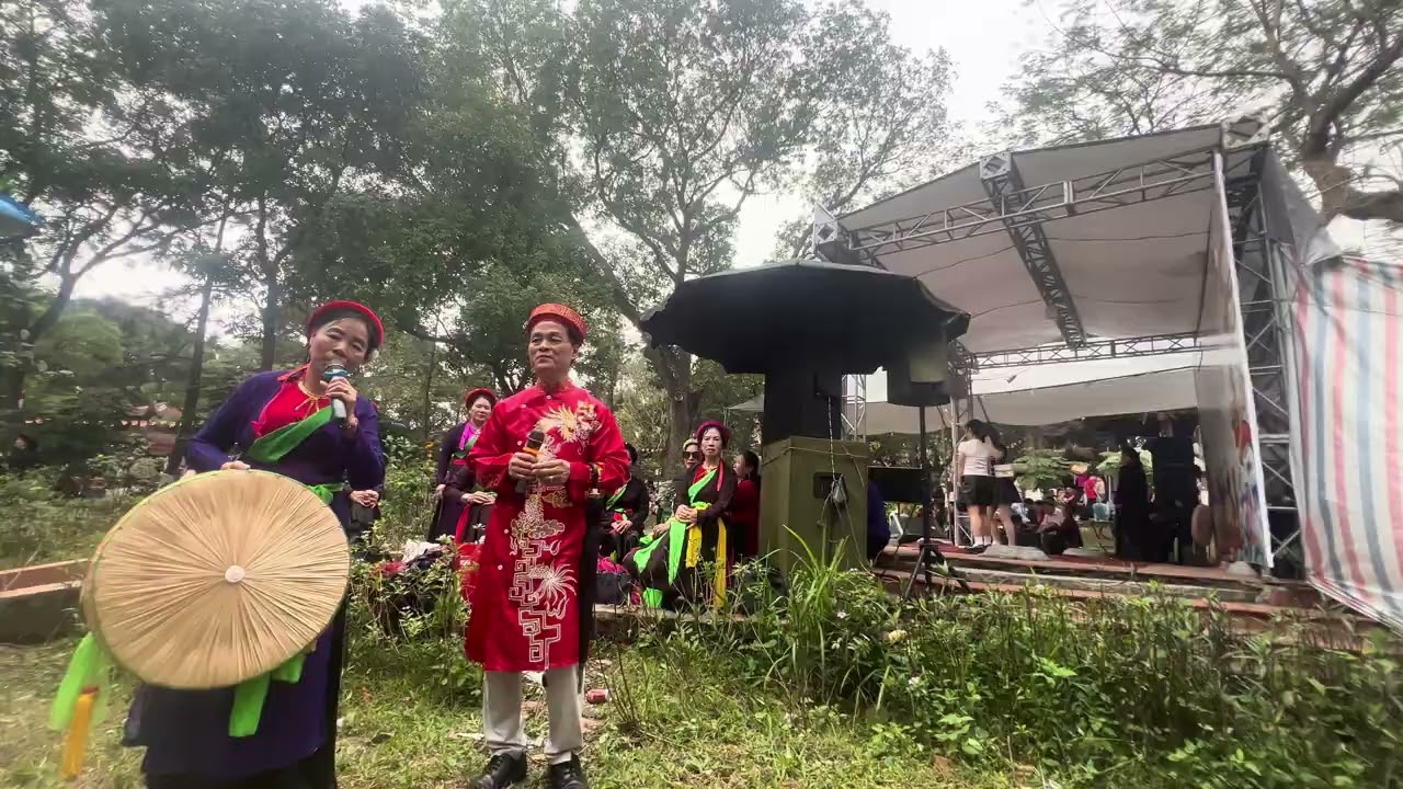 Tìm em trong chiều Hội Lim - Phương Nam và Thức Lê du Xuân lễ hội Lim năm 2026…