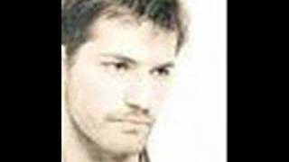 Melih Görgün - Yoksun .Neyapak