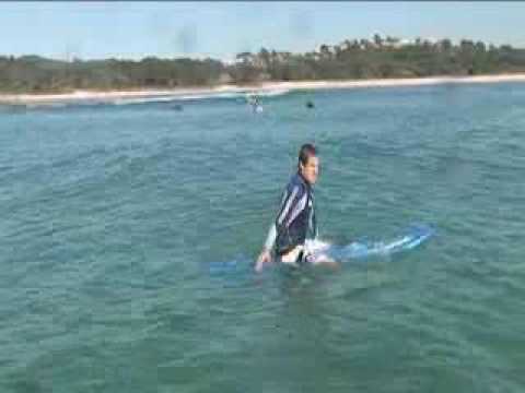 Video: Posílení Postavení Dívek Pomocí Surfování - Síť Matador
