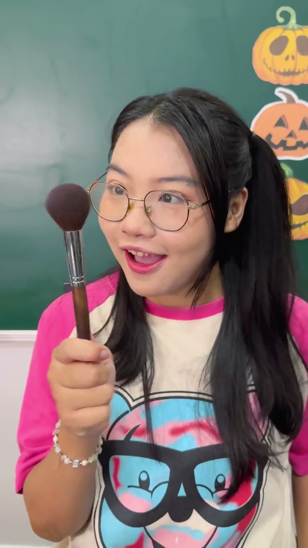 LNS - Hắt xì hơi là có kẹo || Sneezing brings out candy #shorts