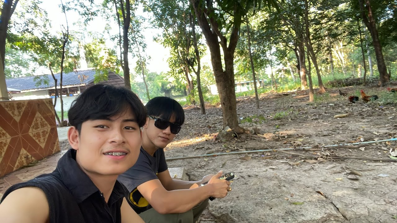 สกาย ลําเพลินโชว์ Official กำลังถ่ายทอดสด!