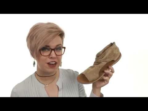 Video: Adakah sandal billabong kecil?