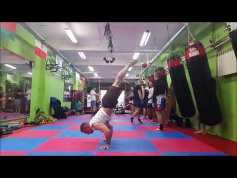 Pompka 90 stopni  - 90 degree pushup
