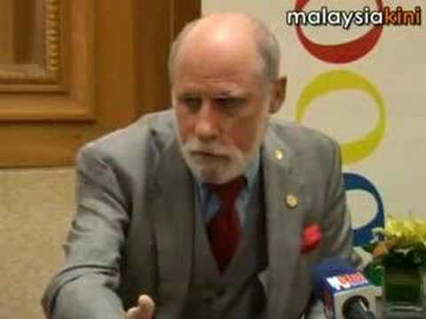 One on one with Dr Vinton Cerf, Google Inc - (1 of 2)