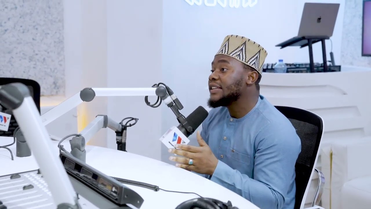 SULTANI SHEIKH SHARIFU AWALIPUA WASANII KUACHA MIILI WAZI