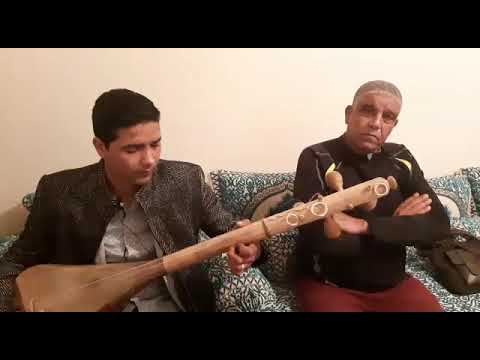 جلسة فنية زرهونية مع شيخ العيطة جمال الدين الزرهوني وعلى أنغام أغنية الفنان الكبير 