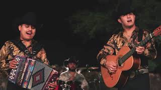 Carlos y Jose Jr - Tengo A Mi Lupe (Video Oficial) chords