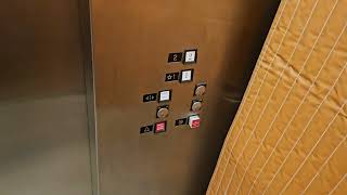 Awesome 1981 US Hydraulic Elevator | 14900 Interurban Avenue S | Tukwila WA