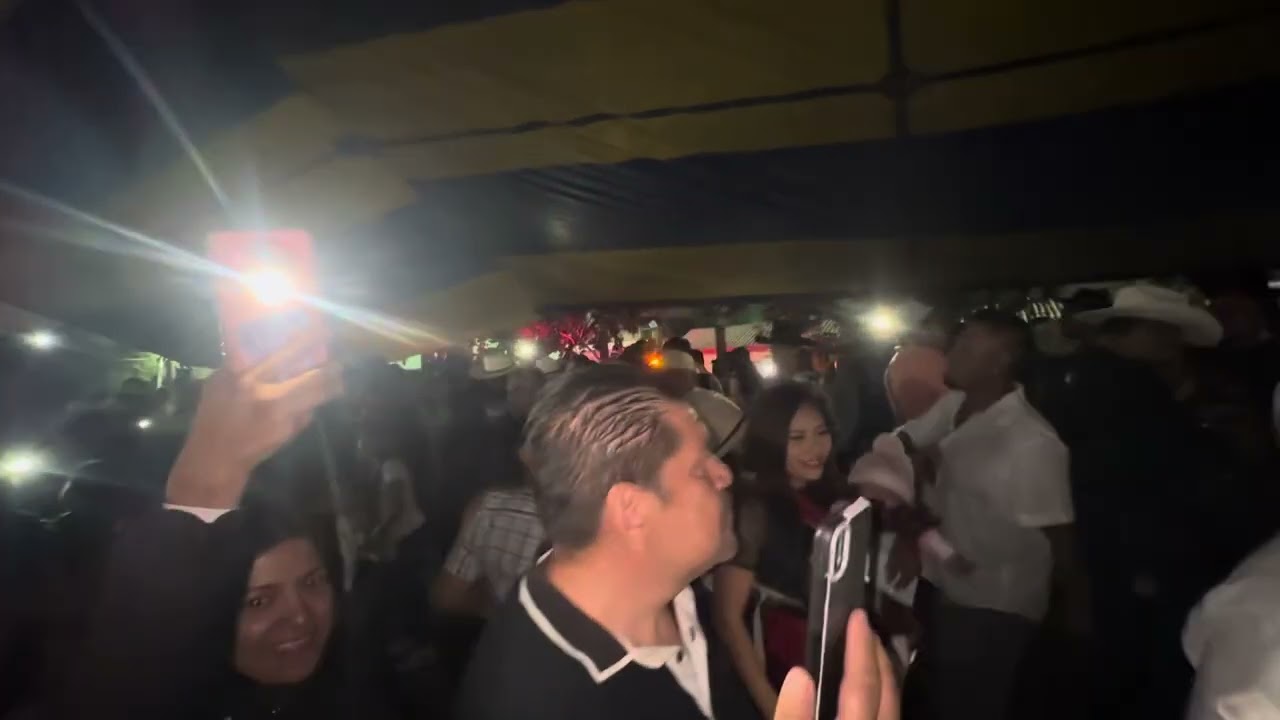 La japonesita/ Banda La Precisa en Santa María Aztahuacan , día de Campo 2025 