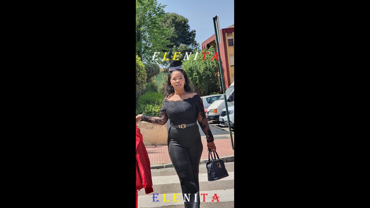 ELENITA DE GUINEA ECUATORIAL - TEMA: SANTINA