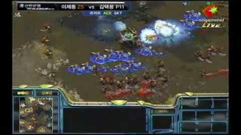 Jaedong vs. Bisu @ Lecaf vs. SKT1 Set 5 [3/3] (Dual comm.)