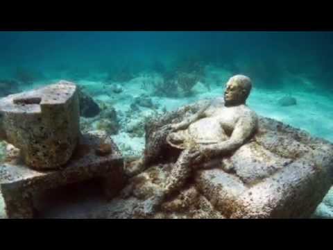 Bottom of the Sea ~ Dhruva Aliman - Art by Jason Decaires Taylor