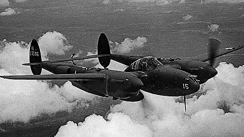 This Georgia Pilot Outsmarted the Luftwaffe Using a Secret P-38 Engine Trick