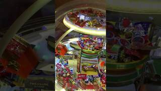 Treasure Dome -  Pusher-style prize machine!