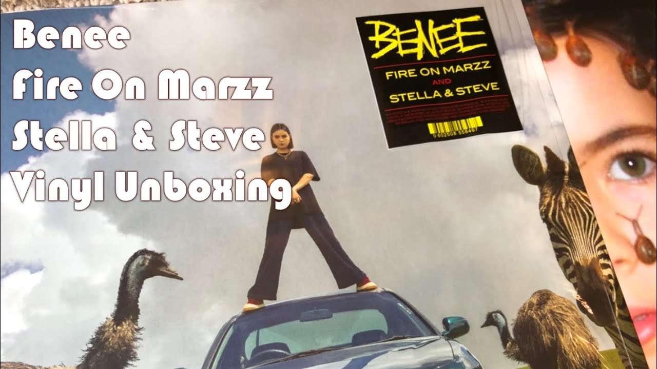 BENEE - Stella & Steve / Fire on Marzz Colored Vinyl Unboxing