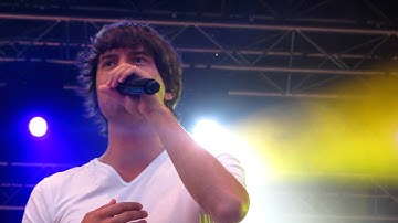 Thumbnail of Stukje Lion in the morning sun BY Simon Keizer op VOTOWN 2012