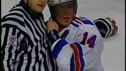 Theoren Fleury vs Kyle Calder