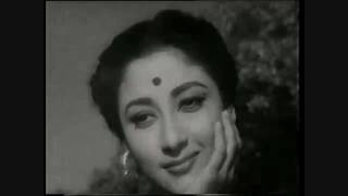 Video voorbeeld van "TERI SHOKH NAZAR KA ISHARA - Mukesh & Lata Mangeshkar - PATANG (1960)"